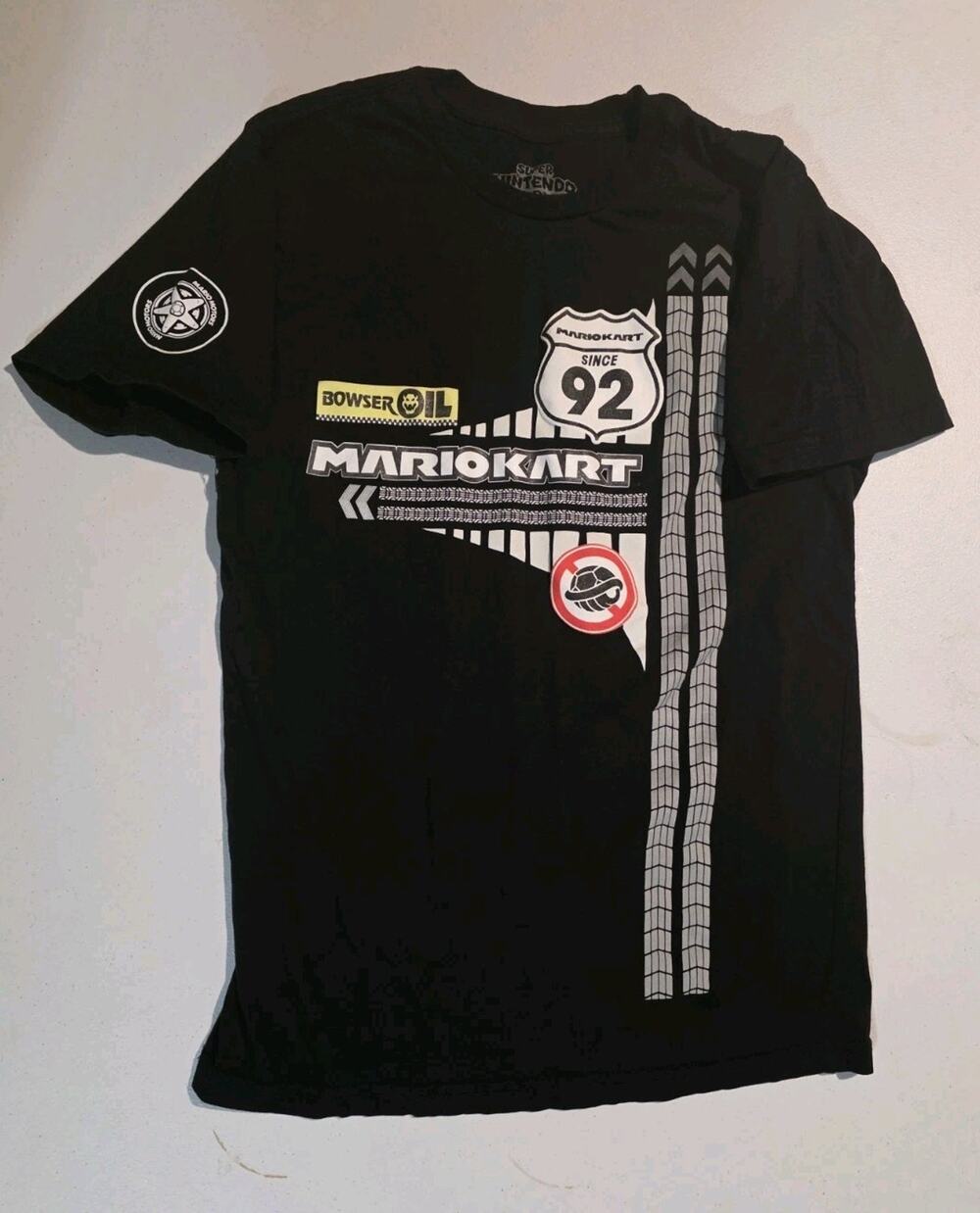 Universal Studios Super Nintendo World Bowser Oil Mario Kart 92 T-Shirt Small